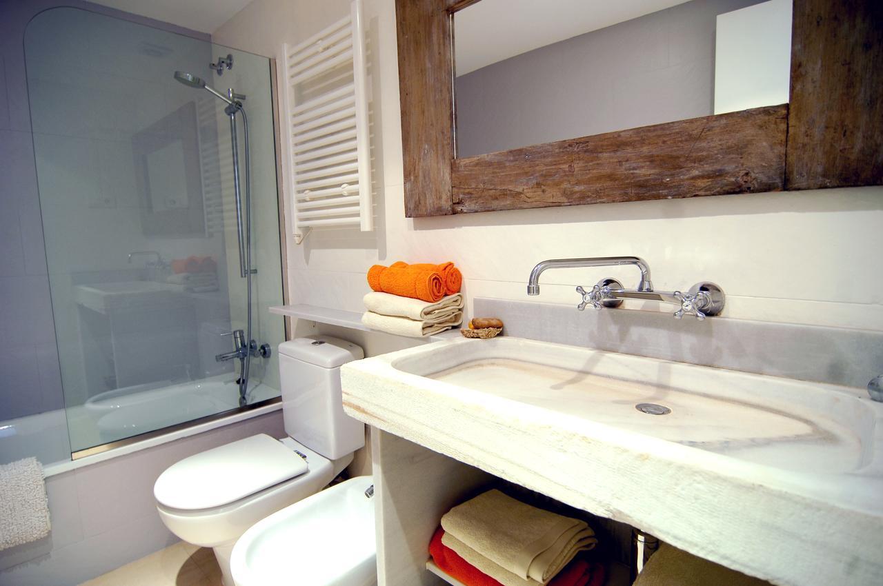 Rentbcn Gracia Deluxe Apartman Barcelona Kültér fotó